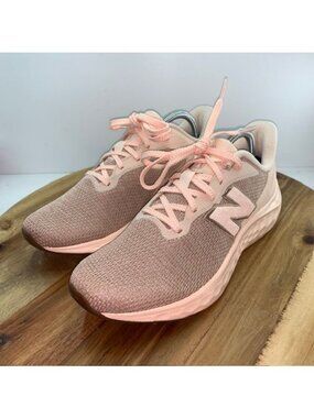 New Balance Fresh Foam Arishi v4 Women's Size 11 Running Shoes WARISAP4 Pink